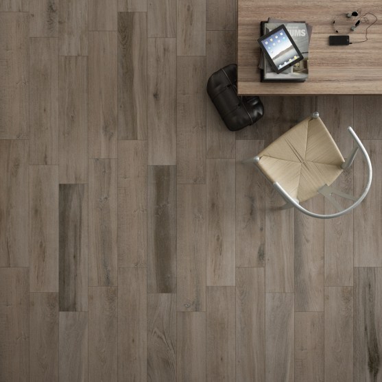 amb04_BAR_ega 23x100+brown 23x23_SPOT1_001