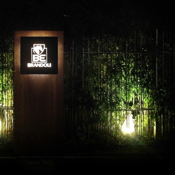 insegna-notte_brandoli_gfa